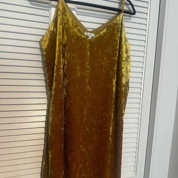 BP Gold Velvet Mini Dress - Picture 1 of 1